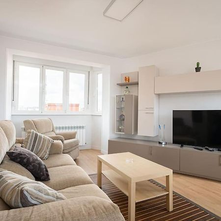 Myhousespain - Moderno Piso Frente Al Mar Хихон Екстериор снимка