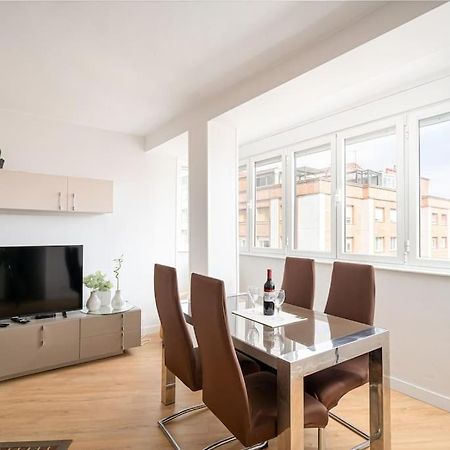 Myhousespain - Moderno Piso Frente Al Mar Хихон Екстериор снимка
