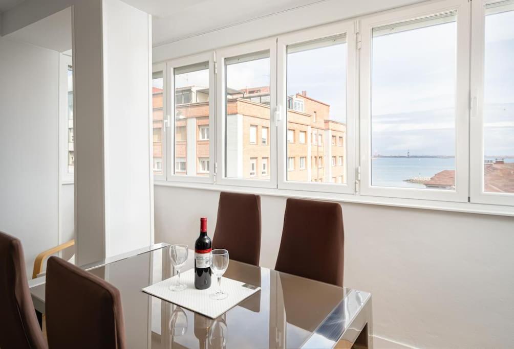 Myhousespain - Moderno Piso Frente Al Mar Хихон Екстериор снимка
